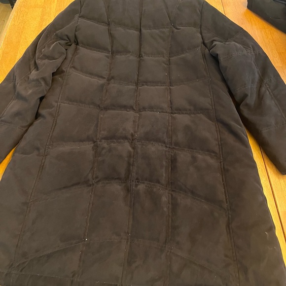 LL Bean Women’s Winter Coat - Picture 5 of 5